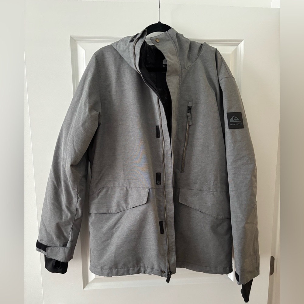 Quiksilver Men's Silver Hooded Ski Jacket